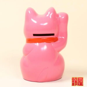 招き猫の色の意味：ピンク色招き猫2