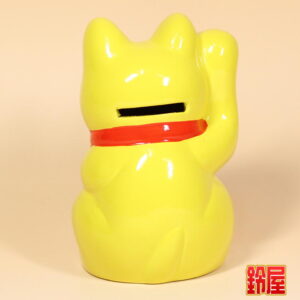 招き猫の色の意味：黄色招き猫2