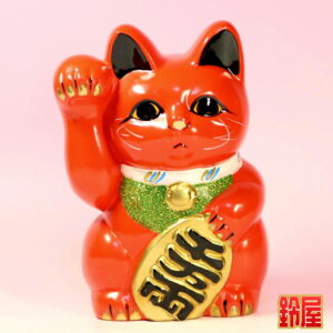 赤色の招き猫の意味：赤色の招き猫1