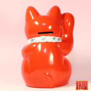 赤色の招き猫の意味：赤色の招き猫2
