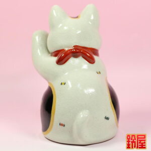 商売繁盛の招き猫の置物2