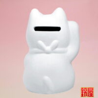 かわいい絵付けの招き猫2